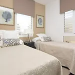 Apartamento Embajadores -No Ascensor-