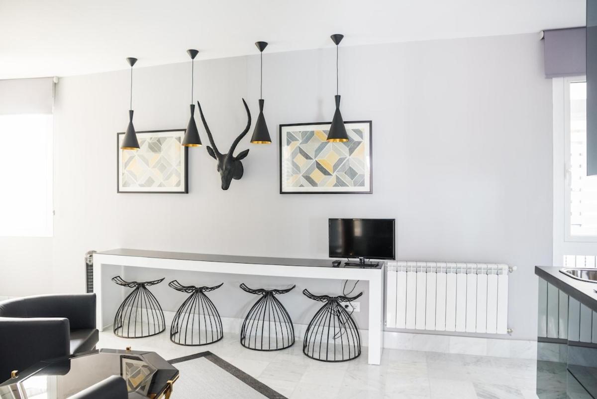 Apartment Embajadores -no Ascensor- *